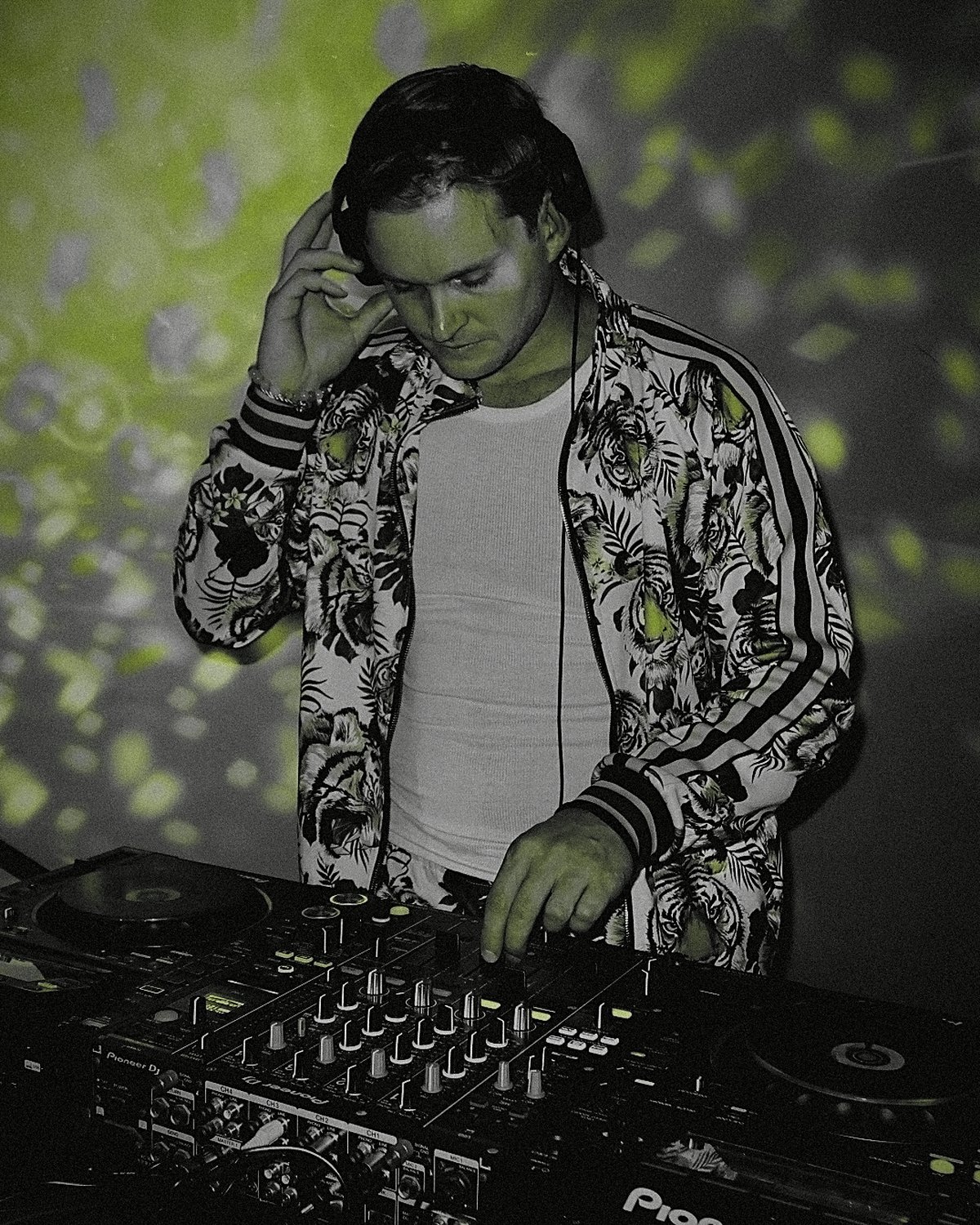 RAD97 behind the decks